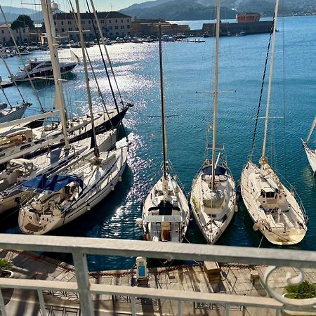 Monolocale La Darsena Lägenhet Portoferraio Exteriör bild