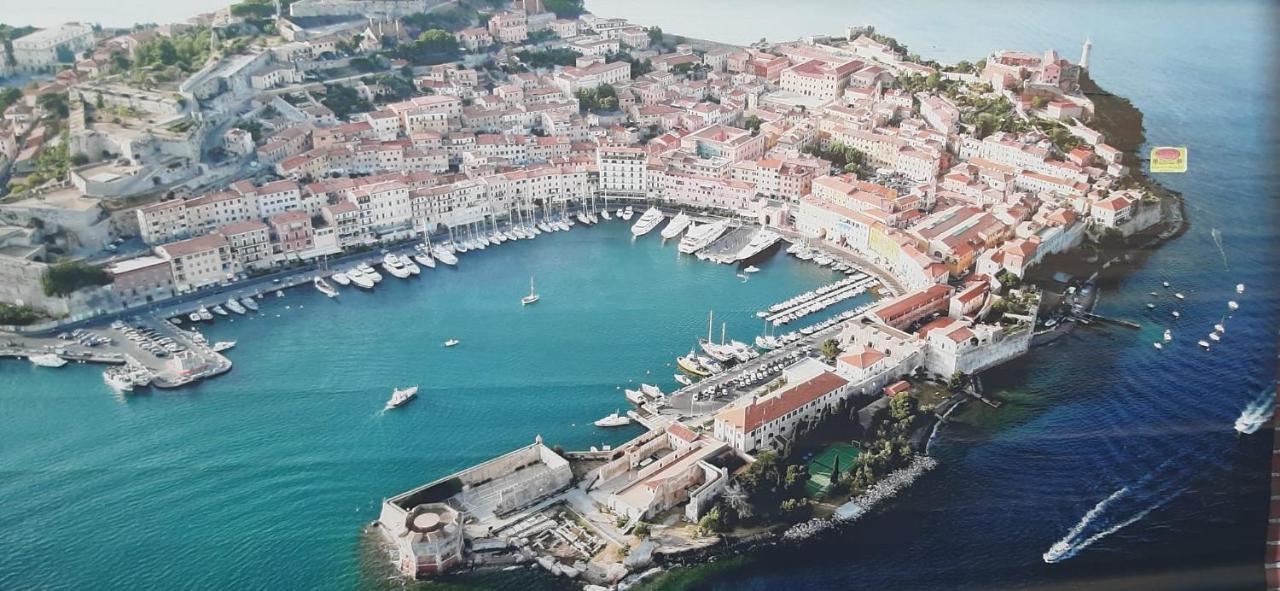 Monolocale La Darsena Lägenhet Portoferraio Exteriör bild
